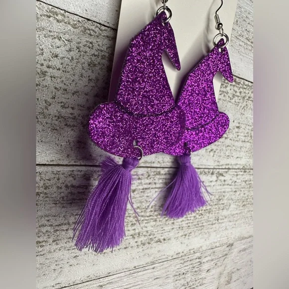 Halloween Earrings! 🖤🧡🎃👻☠️🐈‍⬛🦇 - Picture 4 of 6